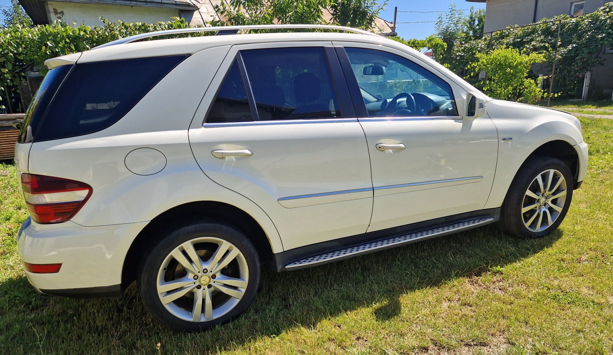 Piese caroserie mecanica motor Mercedes ML W164 Facelift 2011 ML350CDI