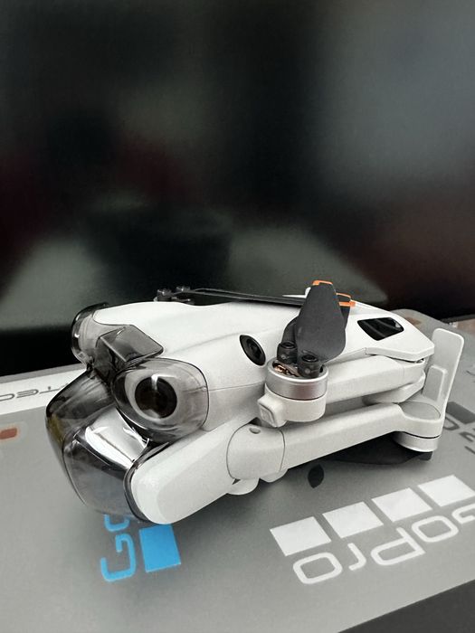 Dji mini 4 pro combo