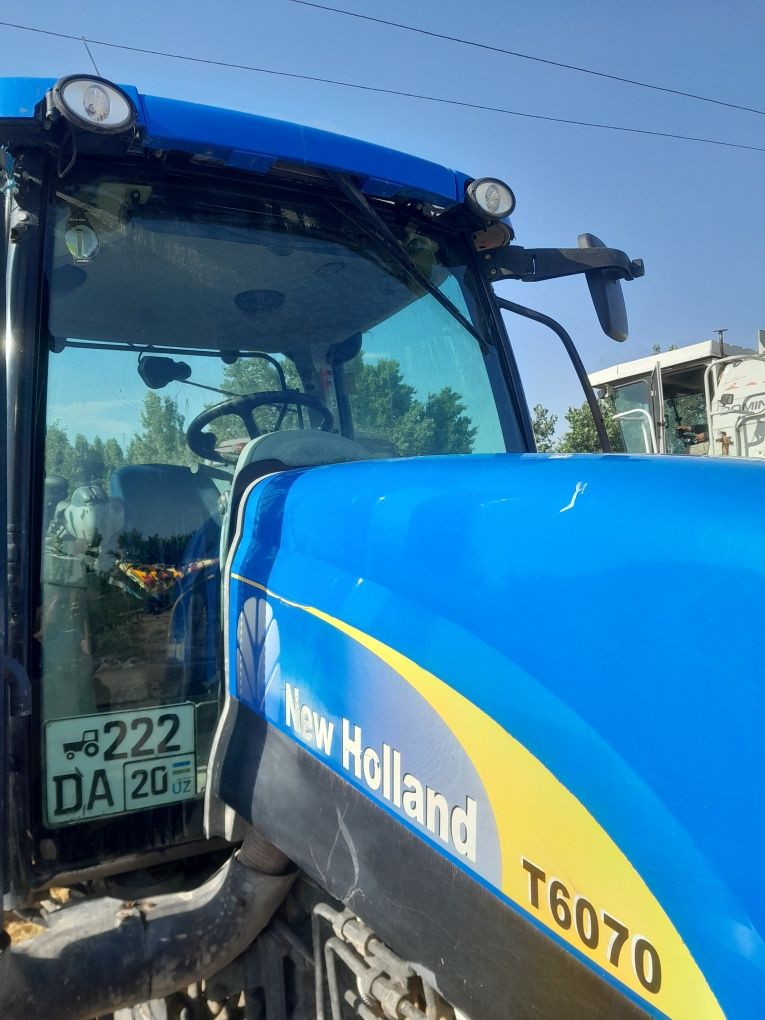 New Holland 6070