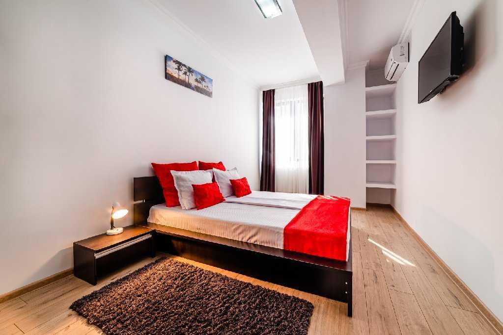 Inchiriez apartament -cu vedere la lac si mare  Mamaia