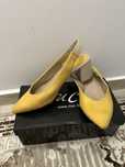 Pantofi decupati Stradivarius