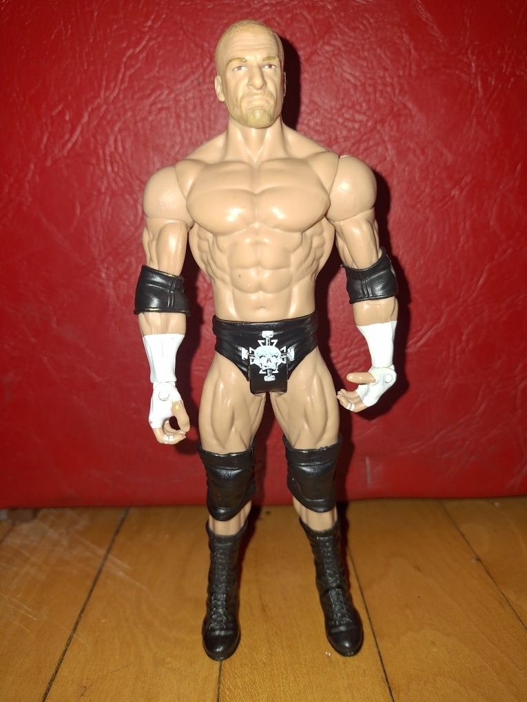 figurina wrestling Triple H 20cm