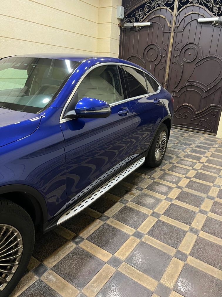 Продам Мерседес. GLC 350 S .В отличном состоянии . 55000$