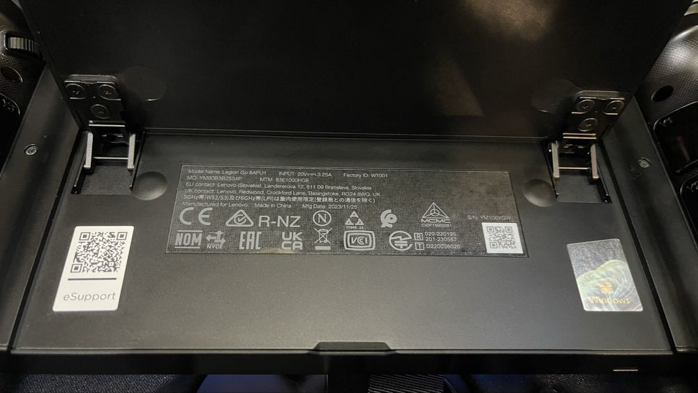 Конзола Lenovo Legion Go 8APU1 512GB