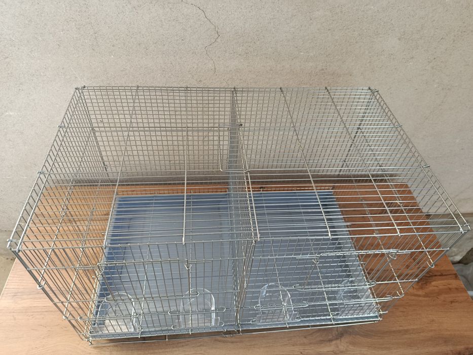 Большая клетка для птиц