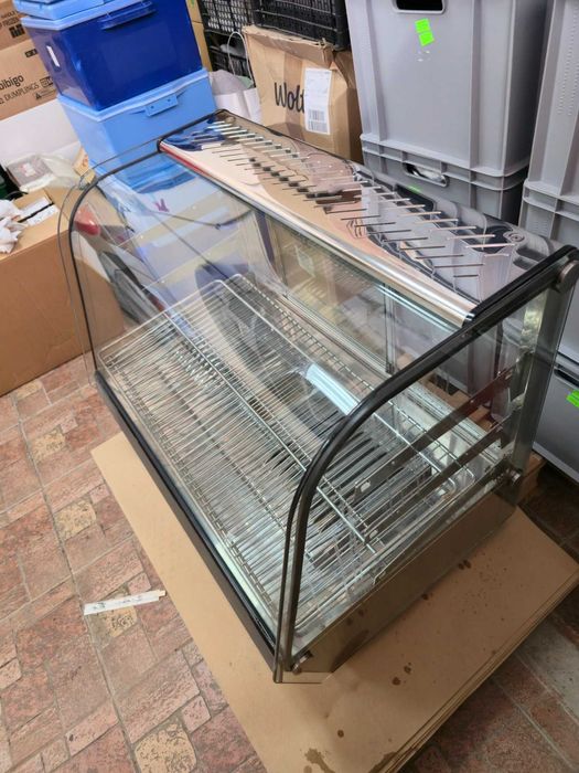 Топла настолна витрина 160л