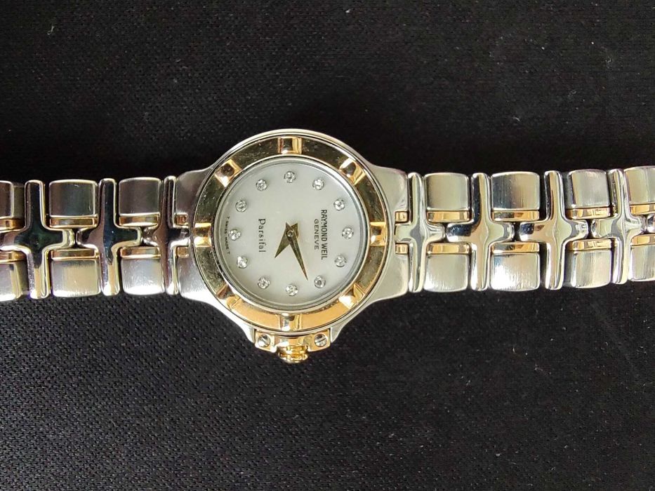 Швейцарски дамски часовник с диаманти/18к Raymond Weil Parsifal 9690