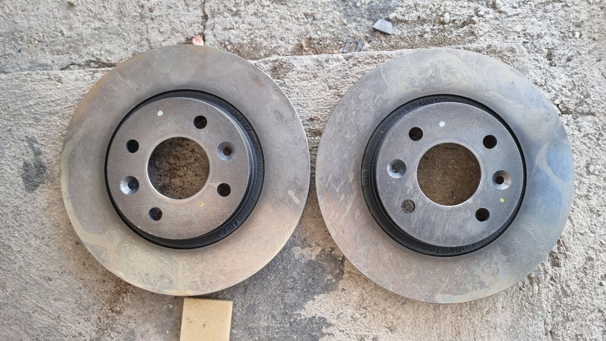Discuri frana fata Renault,Dacia,Lancia