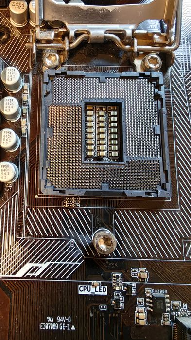 Дънна платка (дъно) ASUS Z97-A и видео карта Palit GTX770 за части