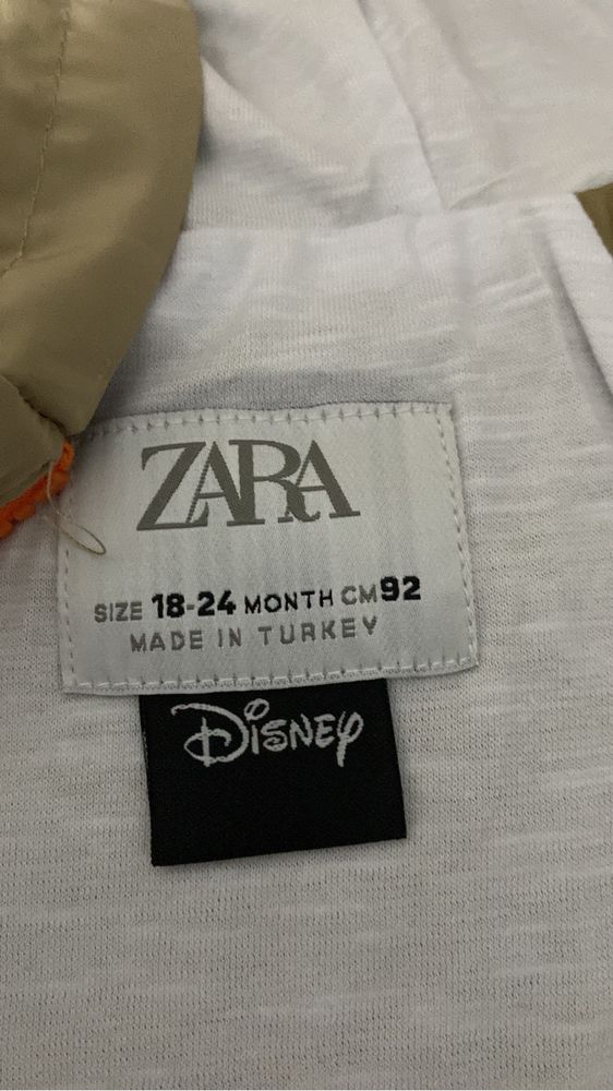 Продаи детскую куртку новую Zara