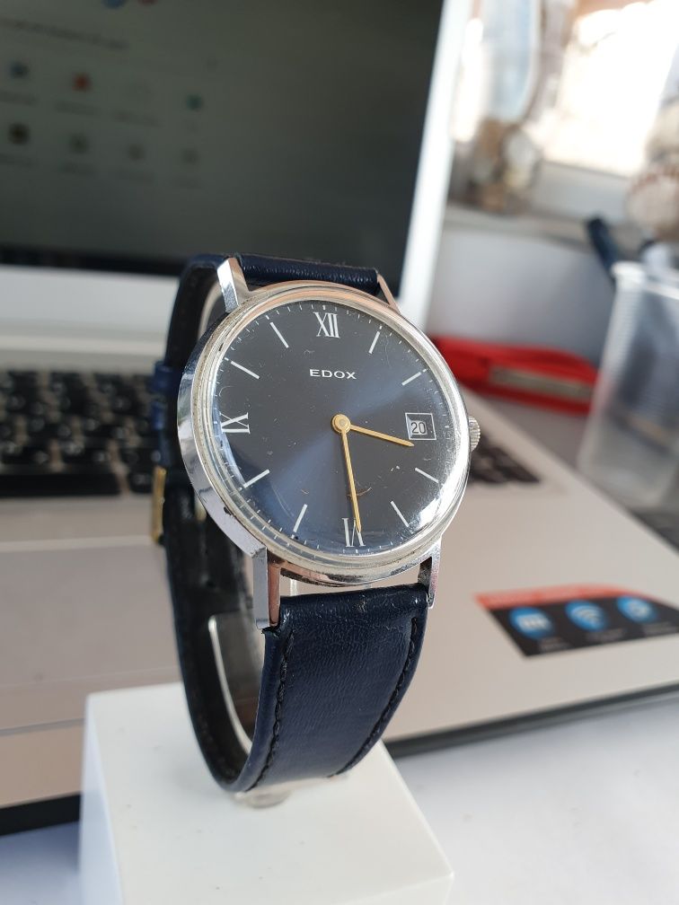 Антикварен швейцарски часовник Edox