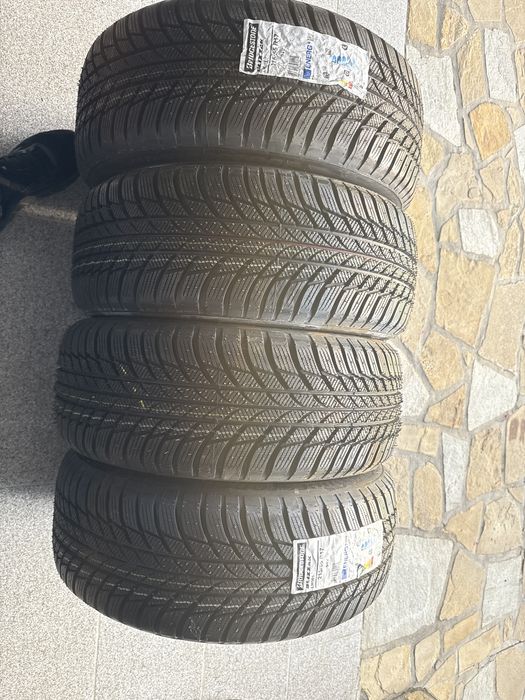 Anvelope noi Bridgestone 215/55 R17