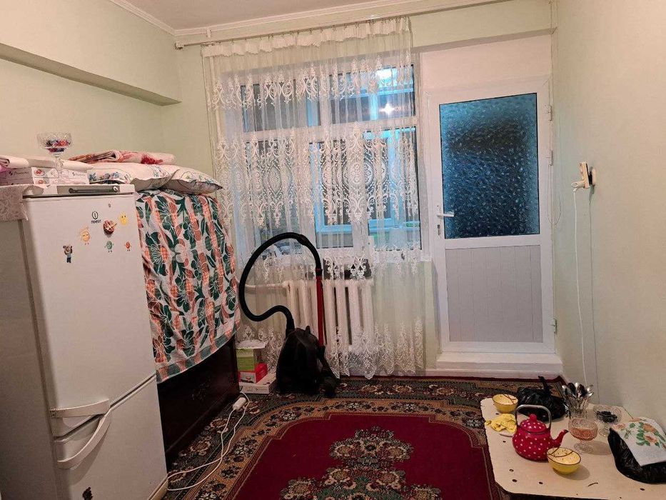 Продаётся квартира 2/1/4 на КараСу 6 бывшего общежития балкон 1×7