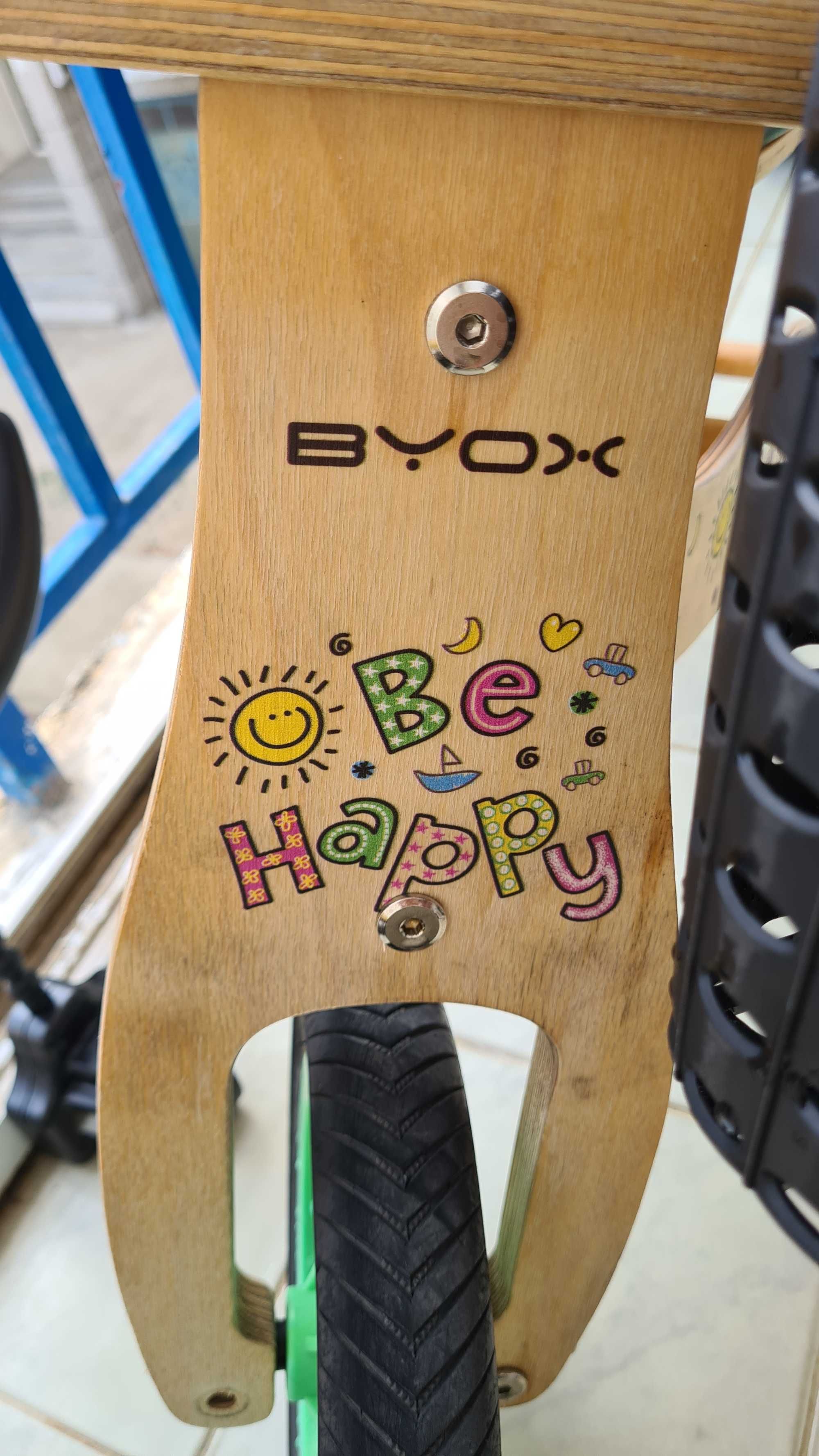 Детски балансиращ велосипед Byox Be Happy