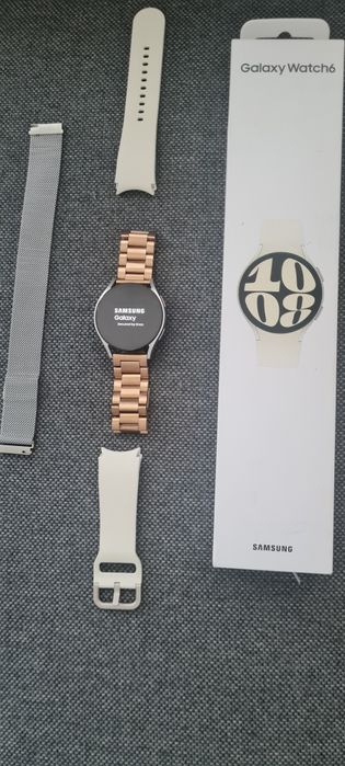Смарт часовник Galaxy Watch 6