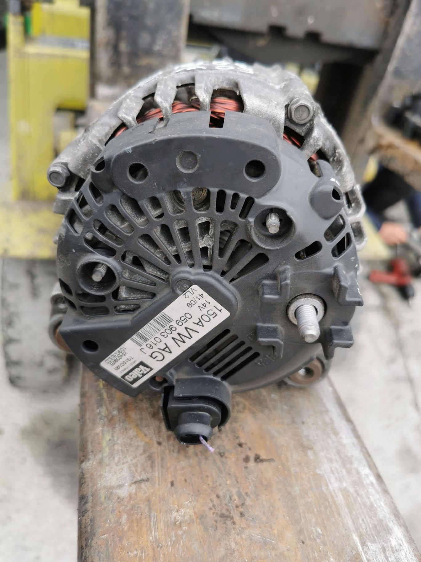 Alternator 150A 3.0 tdi ccw Audi a4 b8 a5 8T 2010 110mii