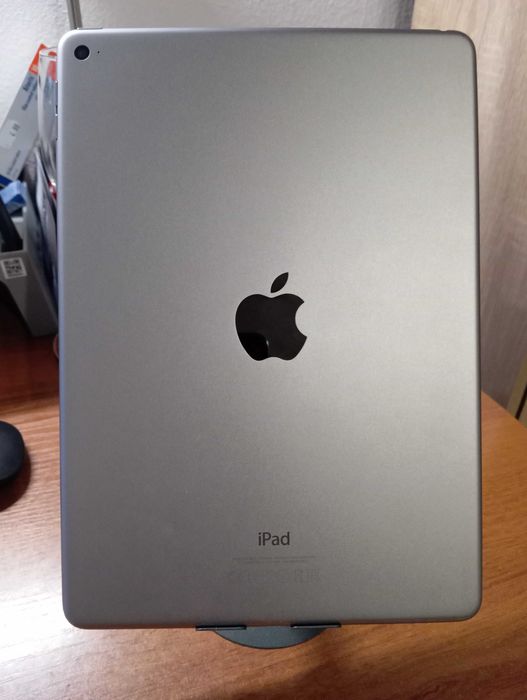 Таблет Apple iPad Air2 9.7" 16GB