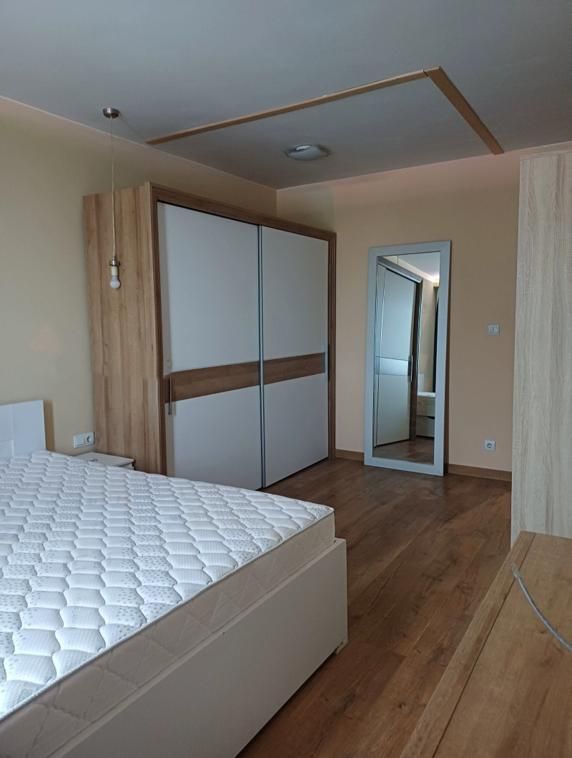 Дава се под наем Тристаен апартамент в София, Бояна - 98 кв.м за 650 € - Снимка #9