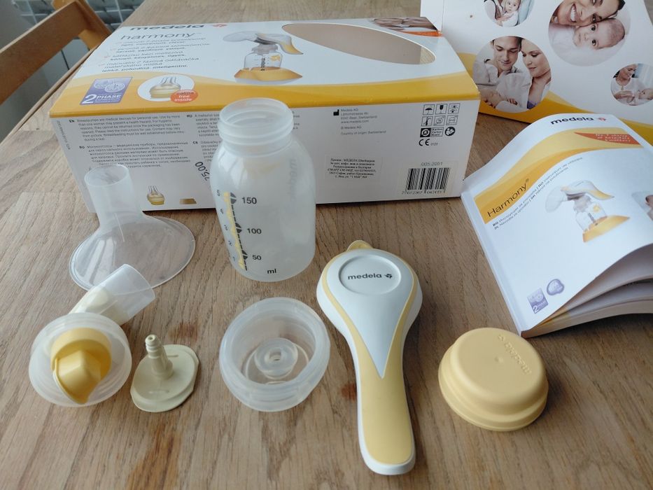 Ръчна помпа за кърмене Medela harmony