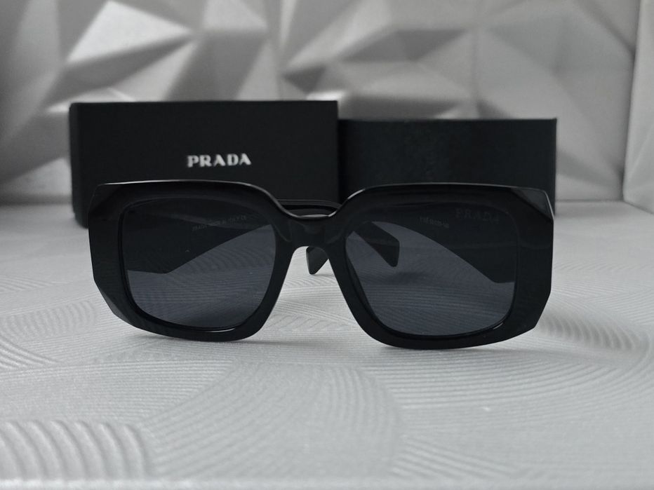 Дамски слънчеви очила правоъгълни квадратни