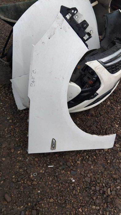 Aripa stanga-dreapta Opel Zafira C an 2014