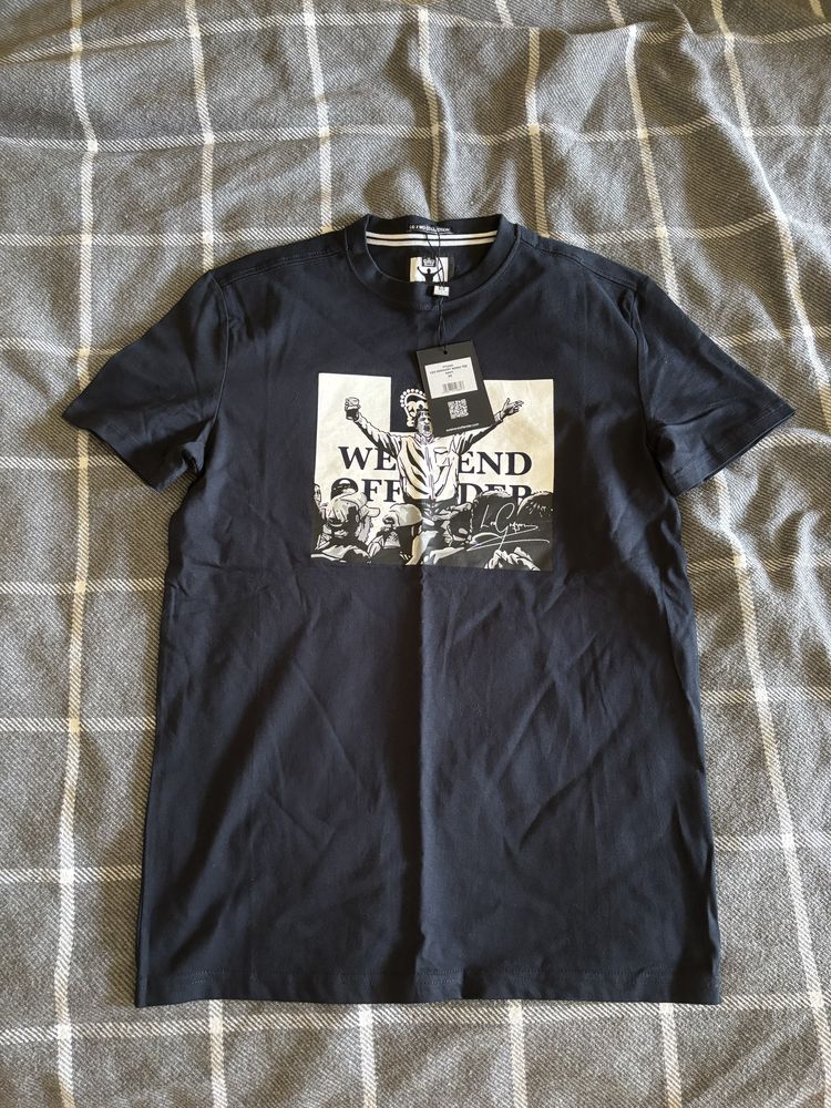 Weekend offender ЧИСТО НОВА Тениска