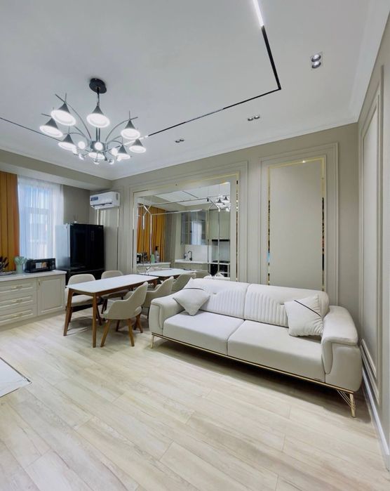 Новостройка квартира 3 комнатная New Life