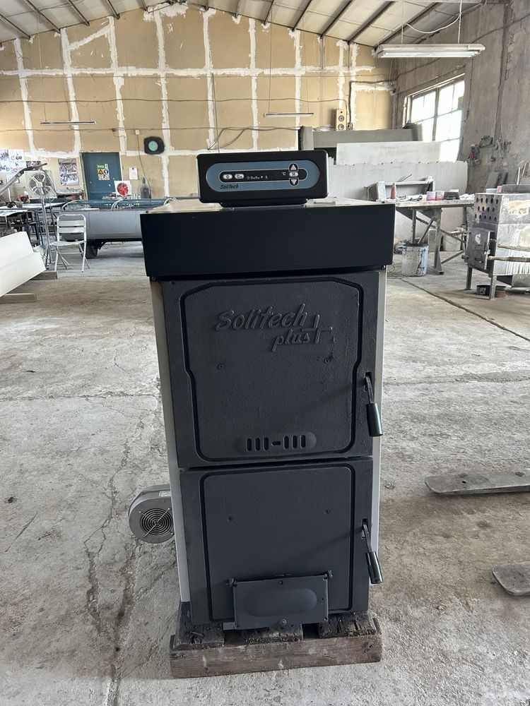 Чугунен котел на твърдо гориво - SOLITECH PLUS 50kw