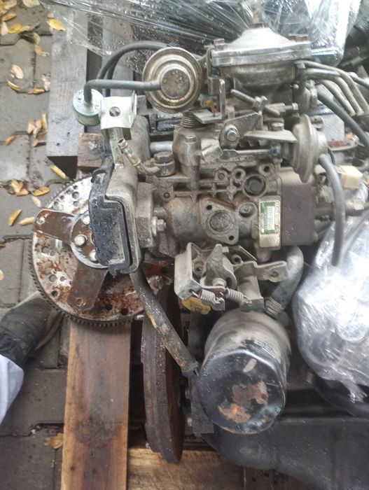 Motor diesel daihatsu charade