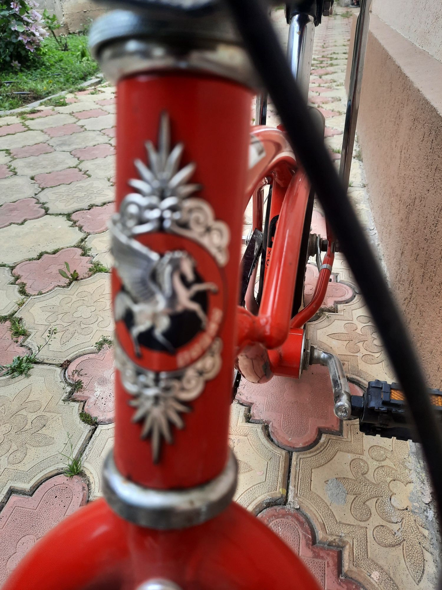Bicicleta Pegas  aproape noua