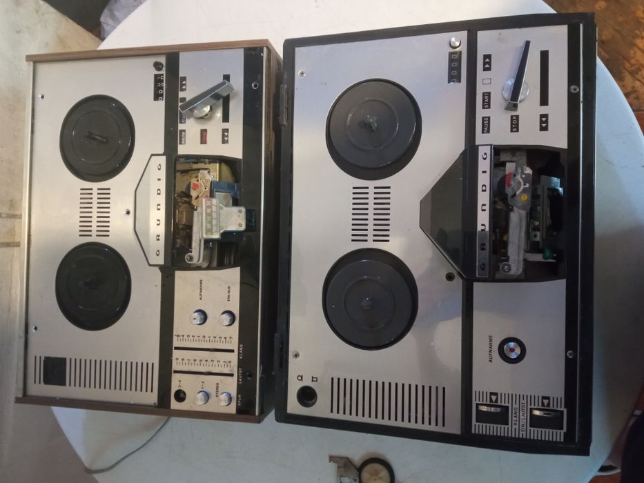 2 magnetofoane GRUNDIG tk-142 si tk 147