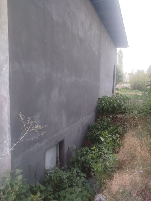 Охангарон тумани Охунбобоев маҳалласида автосервис сотилади