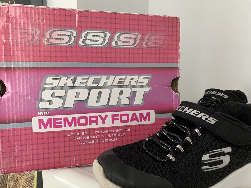 Skechers детски маратонки