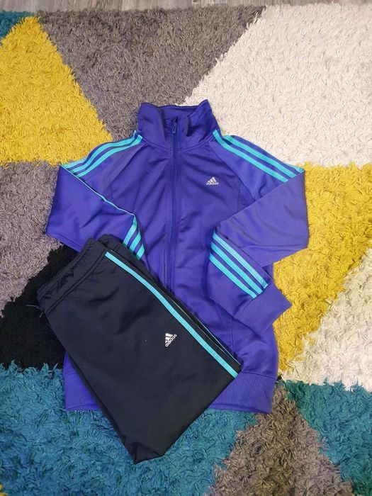 Дамски анцуг Adidas