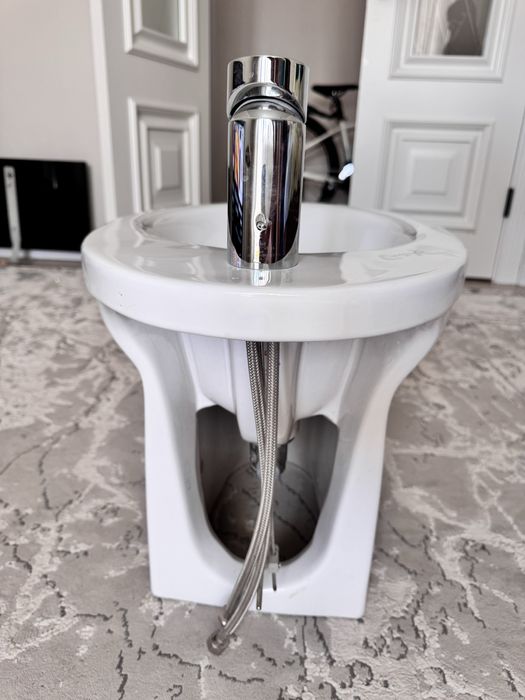 Продам биде в идеальном состоянии