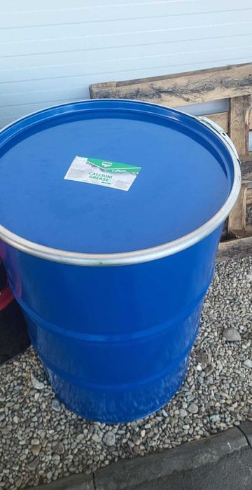 Butoi 200 de litri