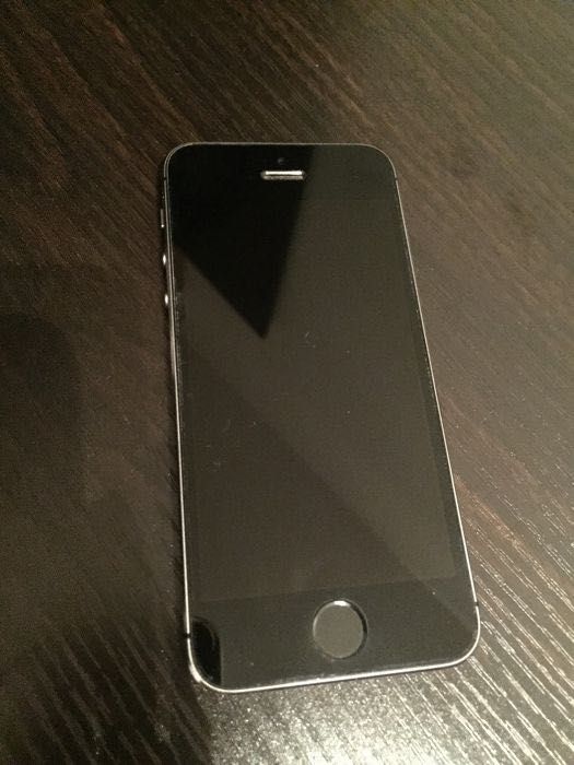 Iphone 5s space gray