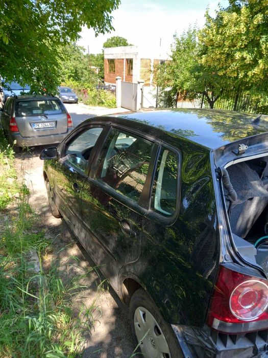 Продава се поло  на части