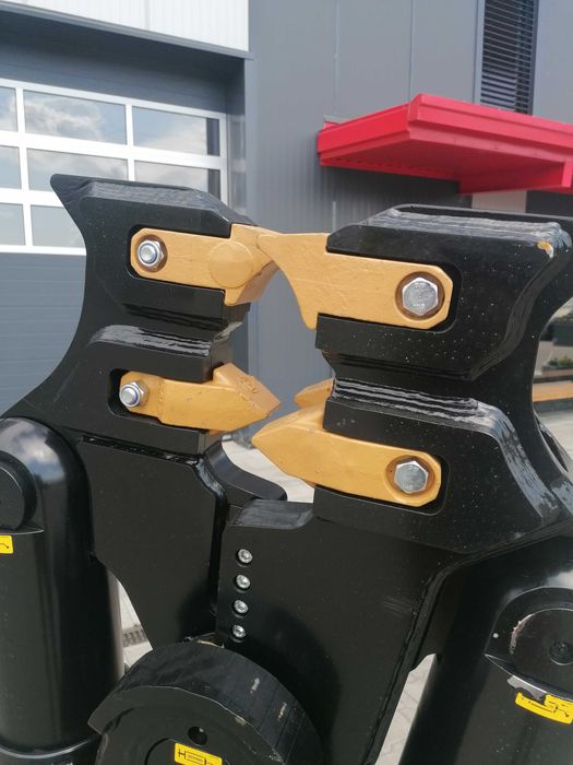 Foarfeca demolari pentru excavator MB-PT1150