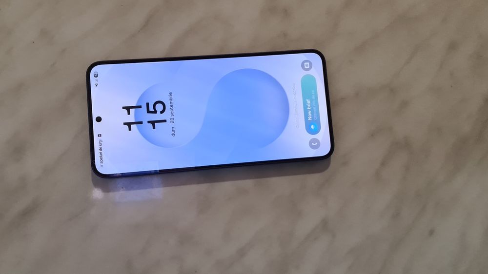 Vând samsung  s25