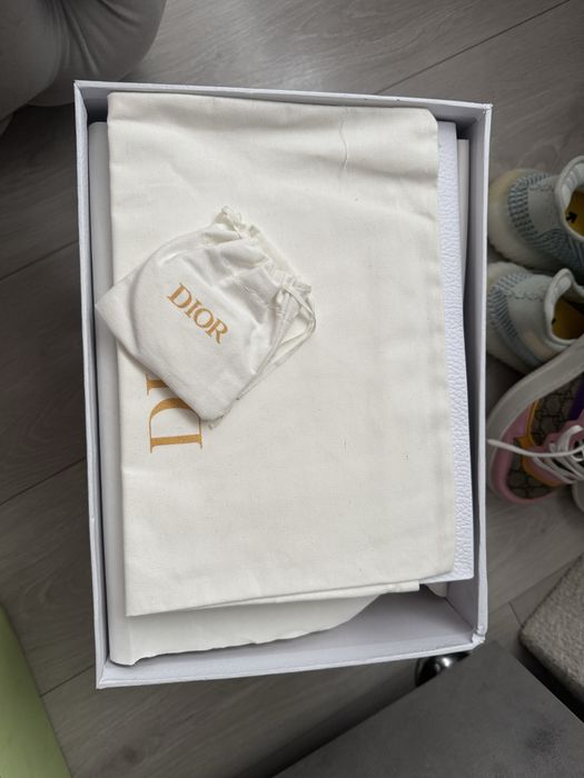 Adidasi miss dior