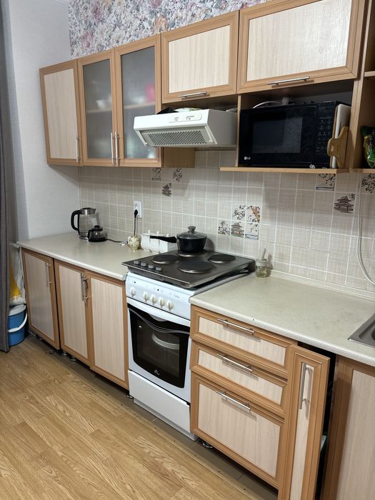 Продам кухонный гарнитур