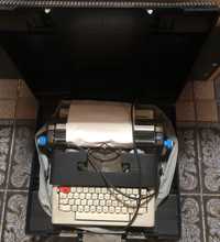 Masina de scris electrica Olivetti Lettera 36
