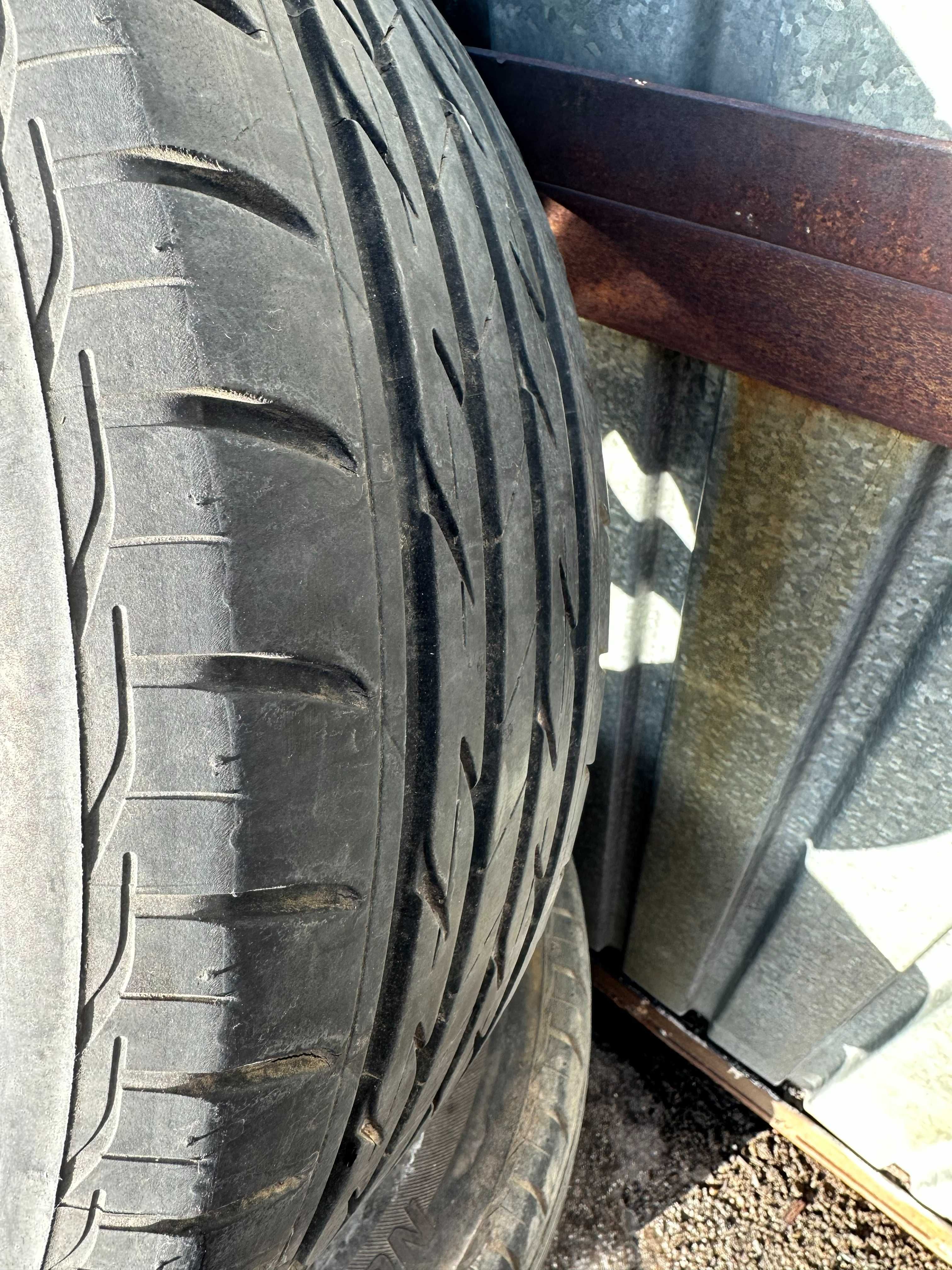 Диски с резиной Mazda 195/55 R15  5/114.3 из Японии