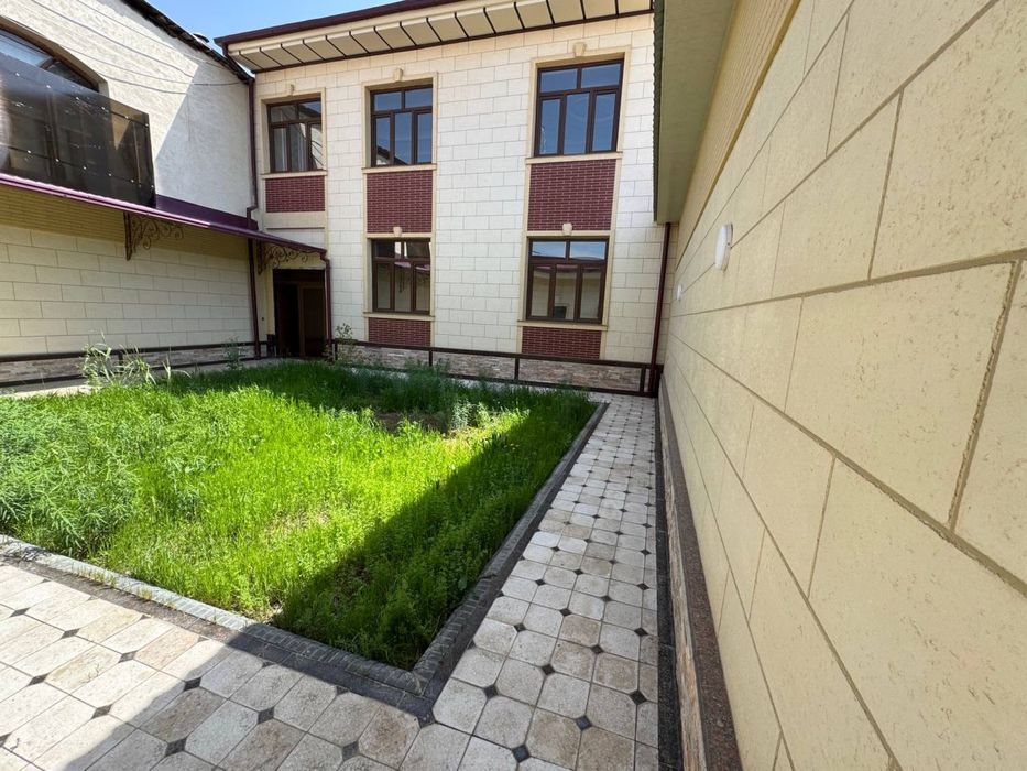 Срочно ховли сотилади махалла Юнсабод тумани Санпи (уй озимники )