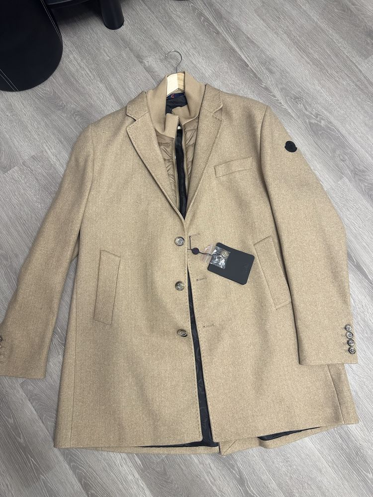 Trench Moncler colectie noua!