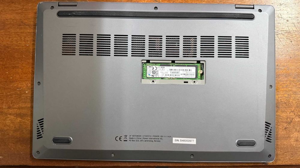 Лаптоп 14" Cepter Twist V2 CPU-I3-1025G1 RAM-8GB NvME 256GB