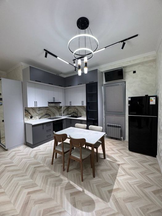 Продается квартира или в аренду на Mirabad Avenue