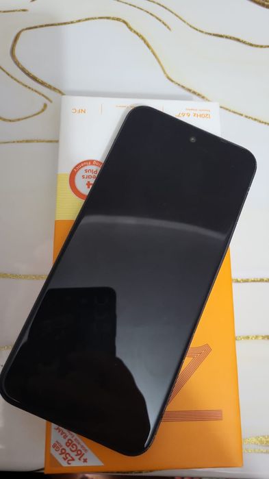 Телефон Tecno spark 30c