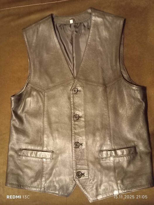 Елек от естествена кожа размер 50